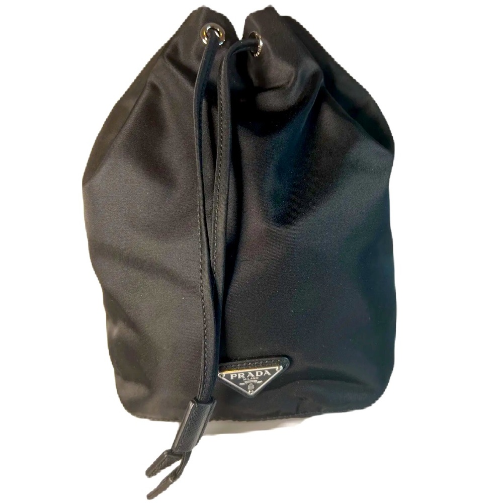 PRADA PORTATRUCCO LAMPO Drawstring Pouch Rosso Nylon Black-NWT